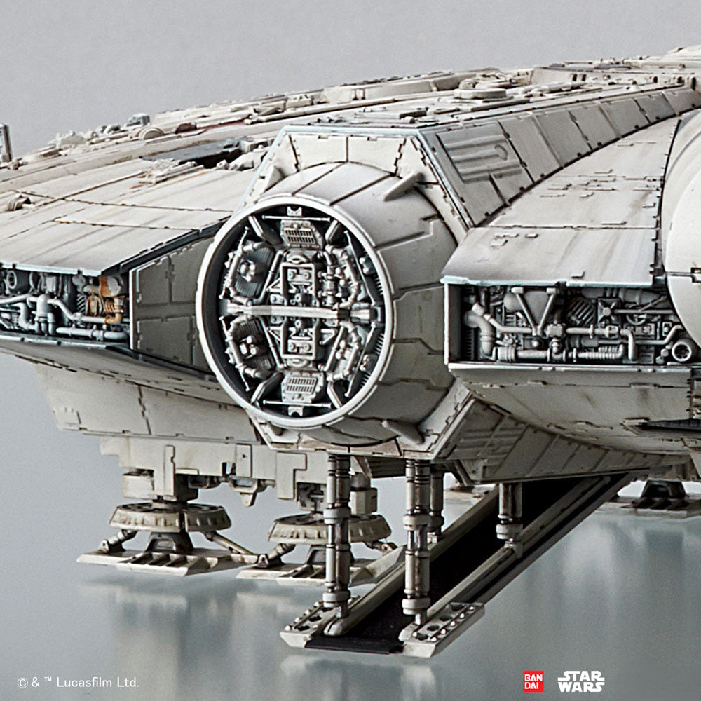 Millennium Falcon (Rise of Skywalker Version) 1:144
