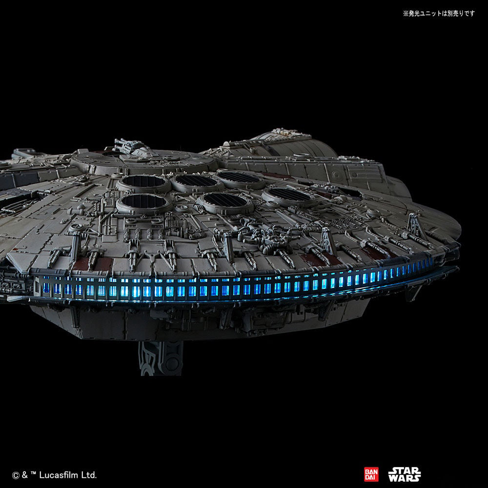 Millennium Falcon (Rise of Skywalker Version) 1:144